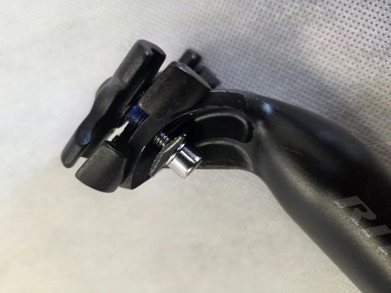 Sedlovka Ritchey, 400 mm, průměr 31,6 mm. Nová, nikdy nepoužitá.