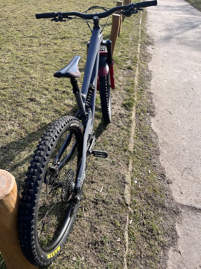 YT Industries Jeffsy CF COMP