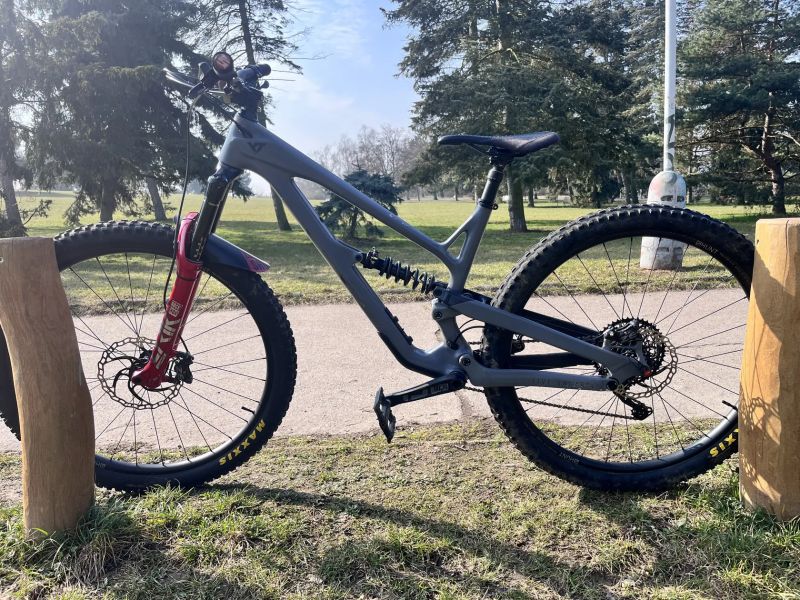 YT Industries Jeffsy CF COMP