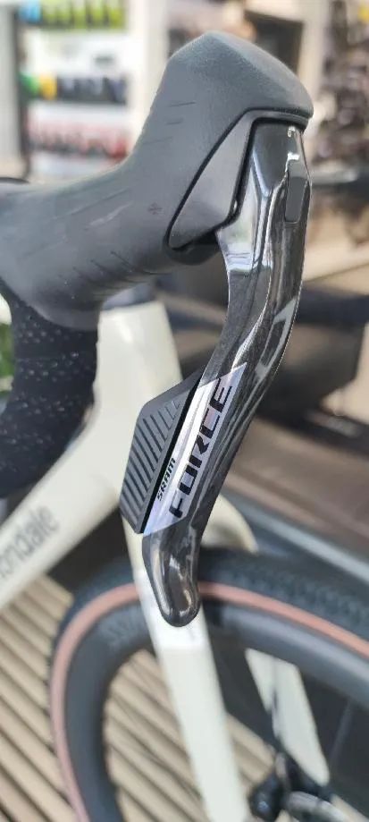 Prodám NOVÉ kolo Cannondale SuperX carbon 1 vel. 56