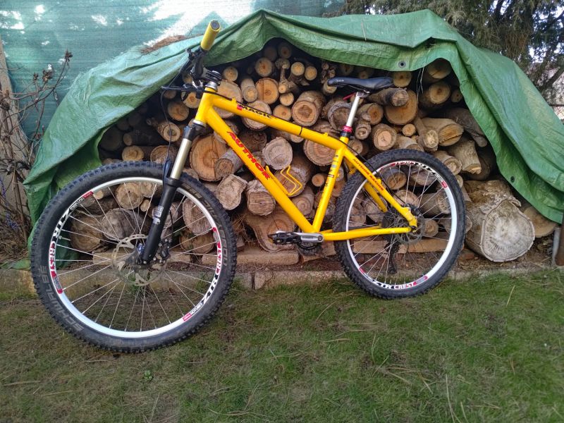 Author Magic 05 1x11 26" vel.M 17"