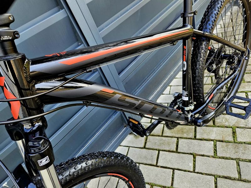 (52)Horské hliníkové kolo Scott 27,5"