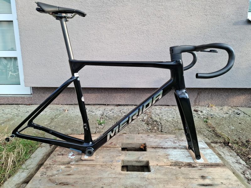 Rám Merida Scultura 