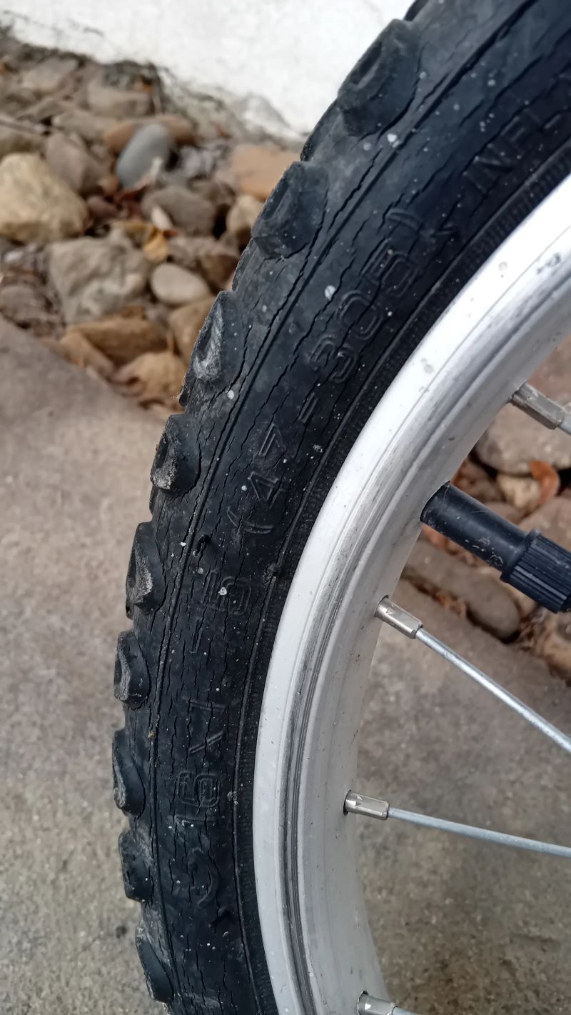 DĚTSKÉ 16" KOLO 4-6 LET 100 INUIT BTWIN