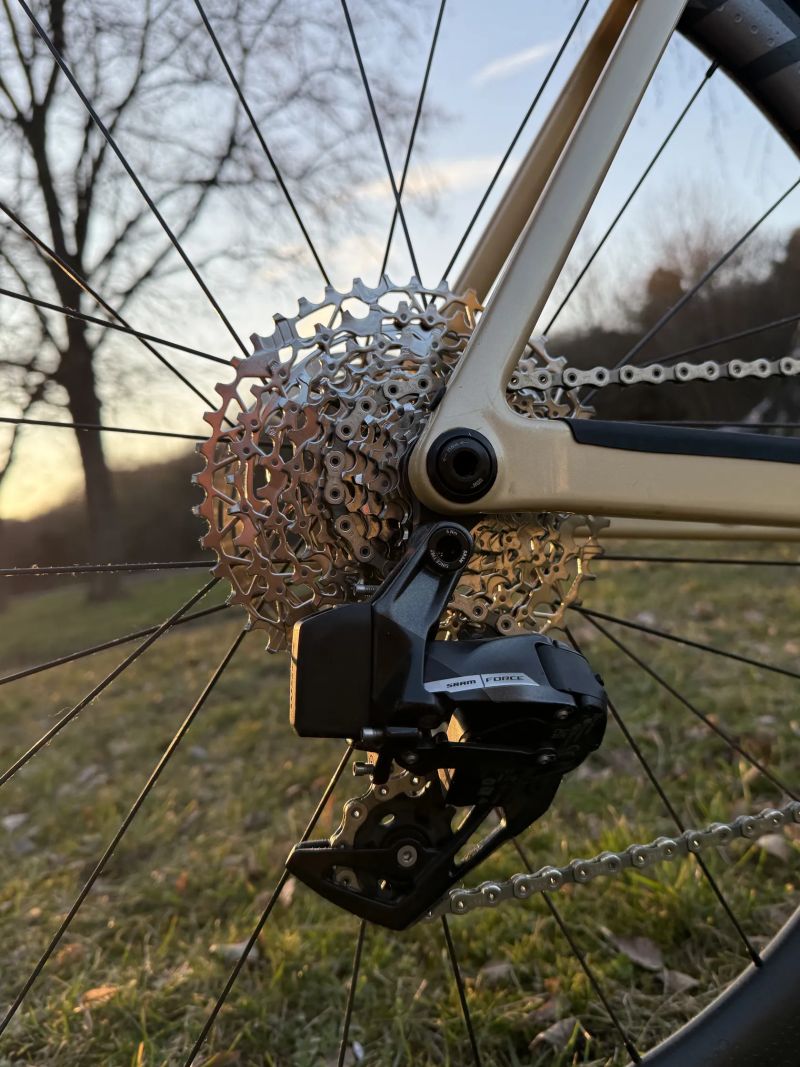 Canyon Grail CF SLX 8 AXS