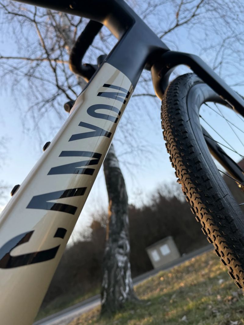 Canyon Grail CF SLX 8 AXS