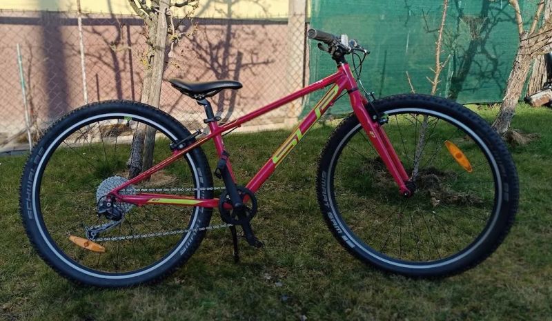 Dívčí Superior FLY 27