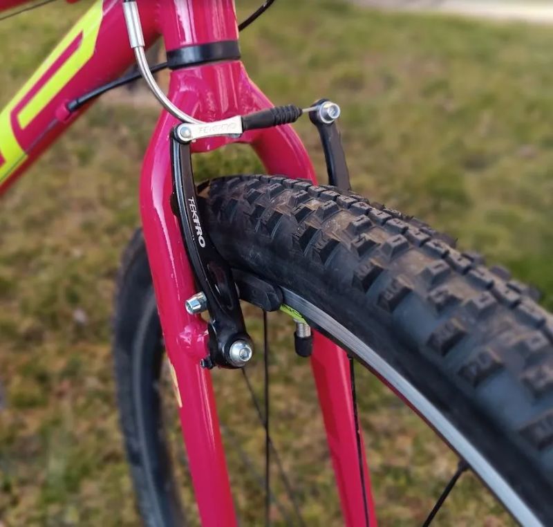 Dívčí Superior FLY 27