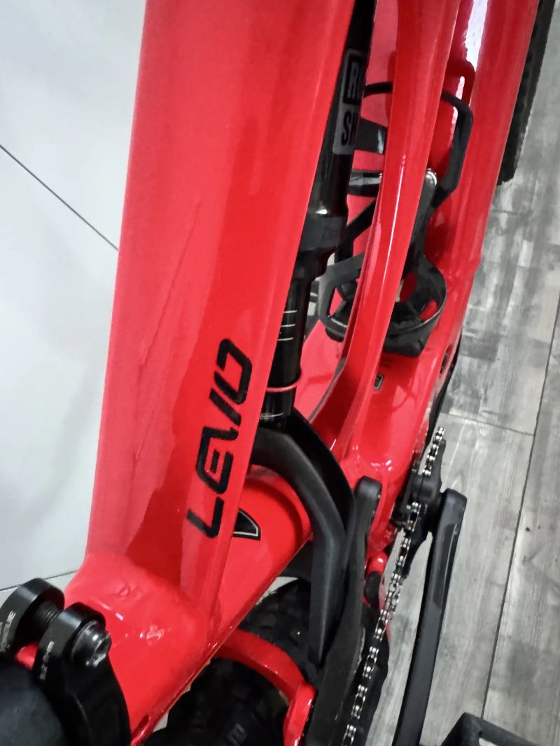 Specialized TURBO LEVO