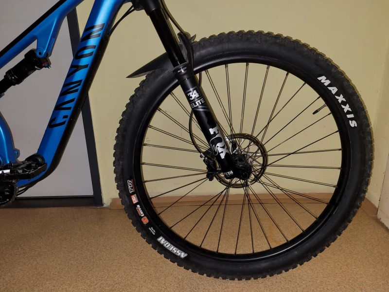 Canyon Neuron CF 9.0 SL (2019) / vel. S / fullcarbon / mullet setup / FOX Performance Elite