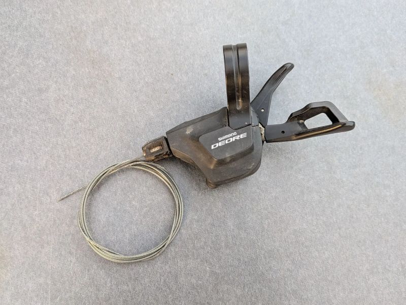 levé řazení Shimano Deore SL-M6000