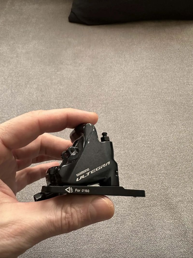 Páky a třmeny Shimano Ultegra 8070 Di2