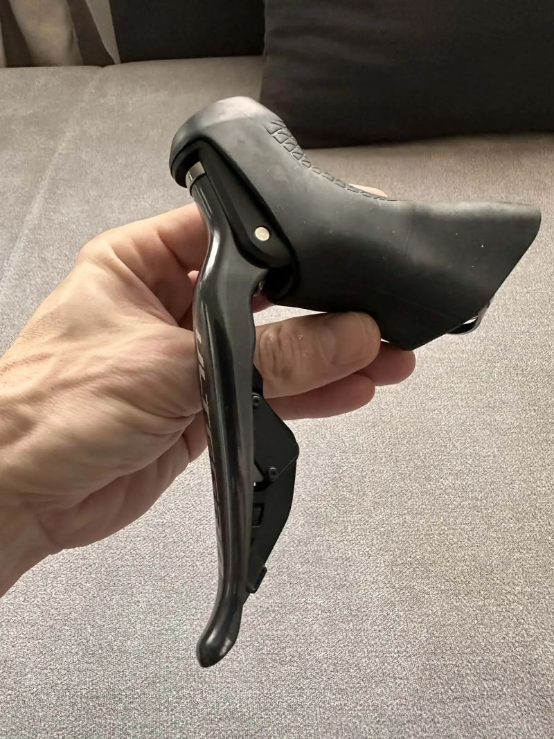 Páky a třmeny Shimano Ultegra 8070 Di2