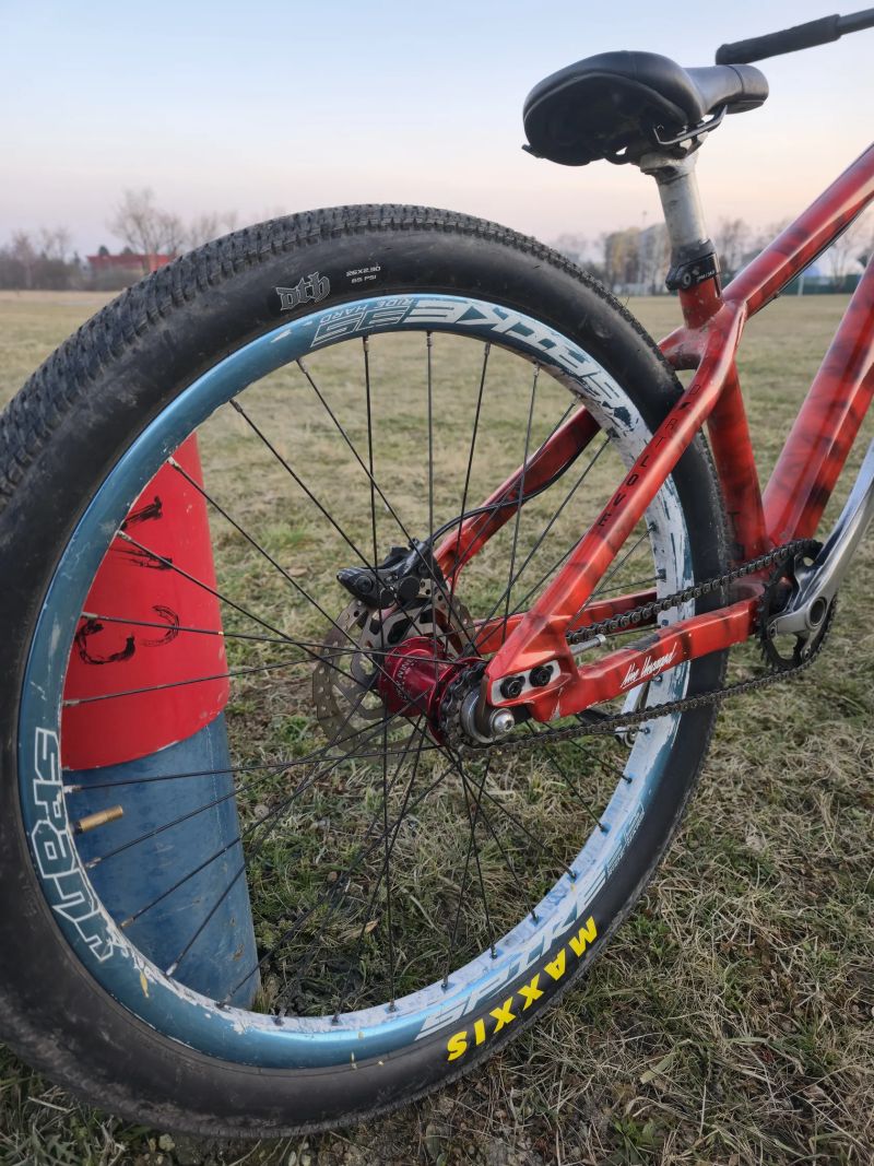 YT Industries Dirtlove