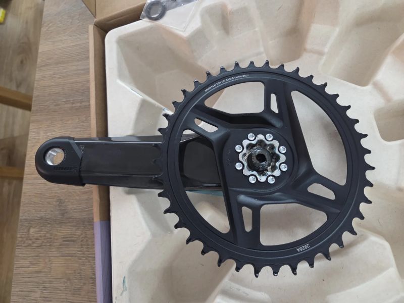 Prodám nové gravel kliky 165mm SRAM FORCE XPLR DUB WIDE s powermetrem