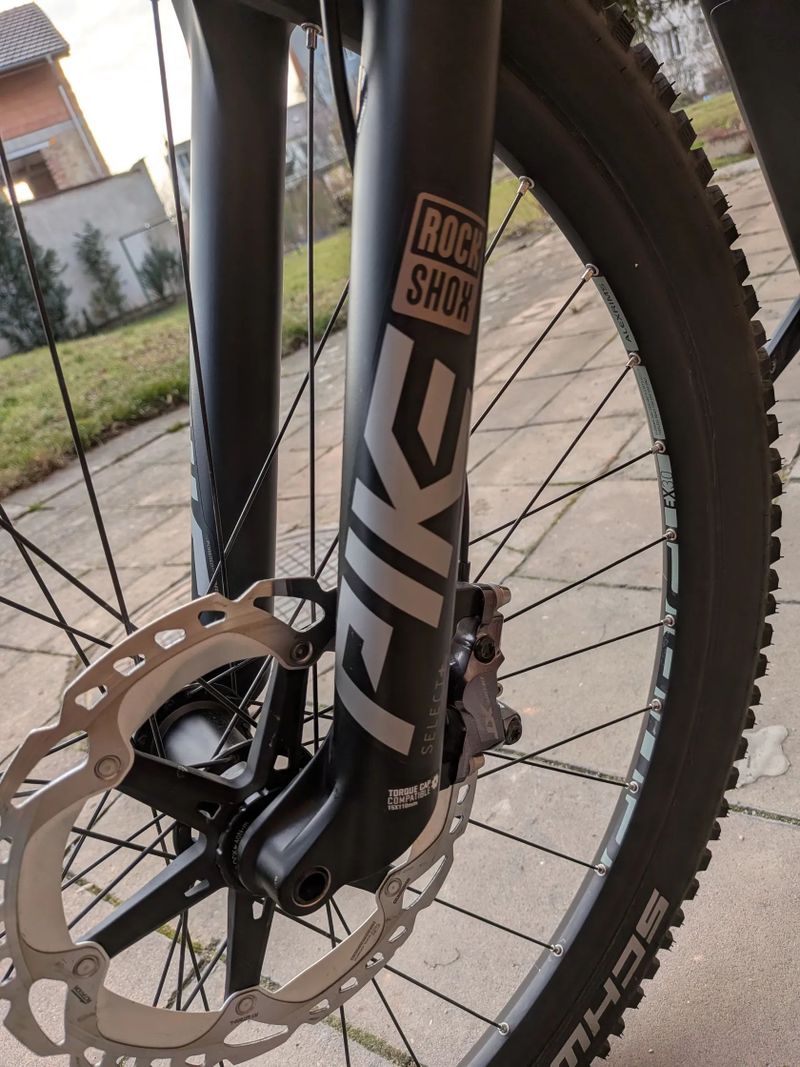 Cube Stereo Hybrid HPC 140