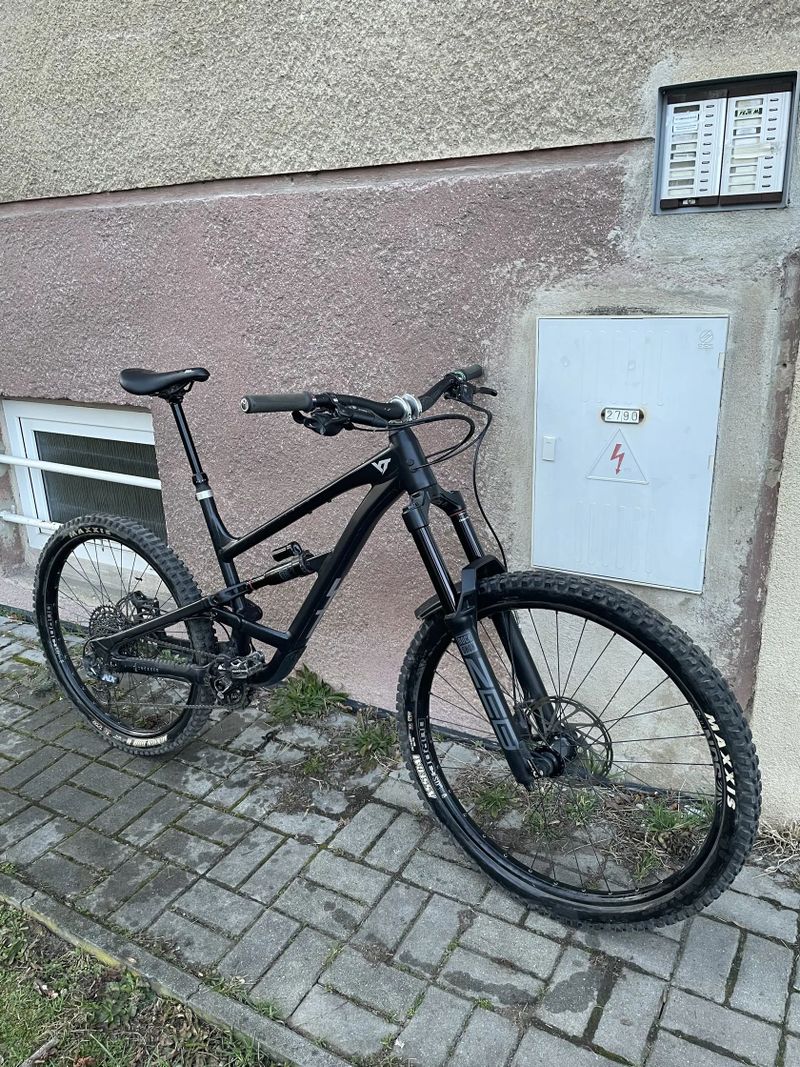 YT Industries Capra core 1 mullet 