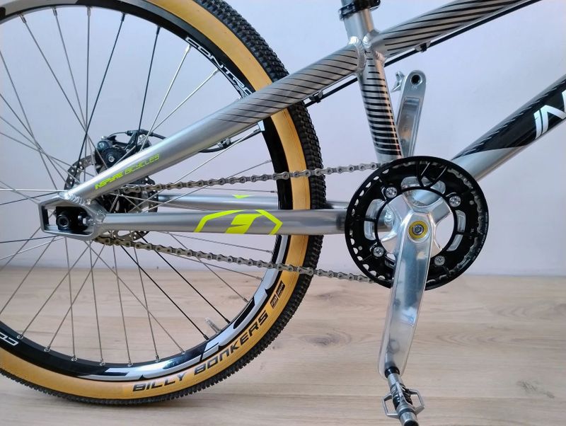 Inspyre EVO Cruiser 24er