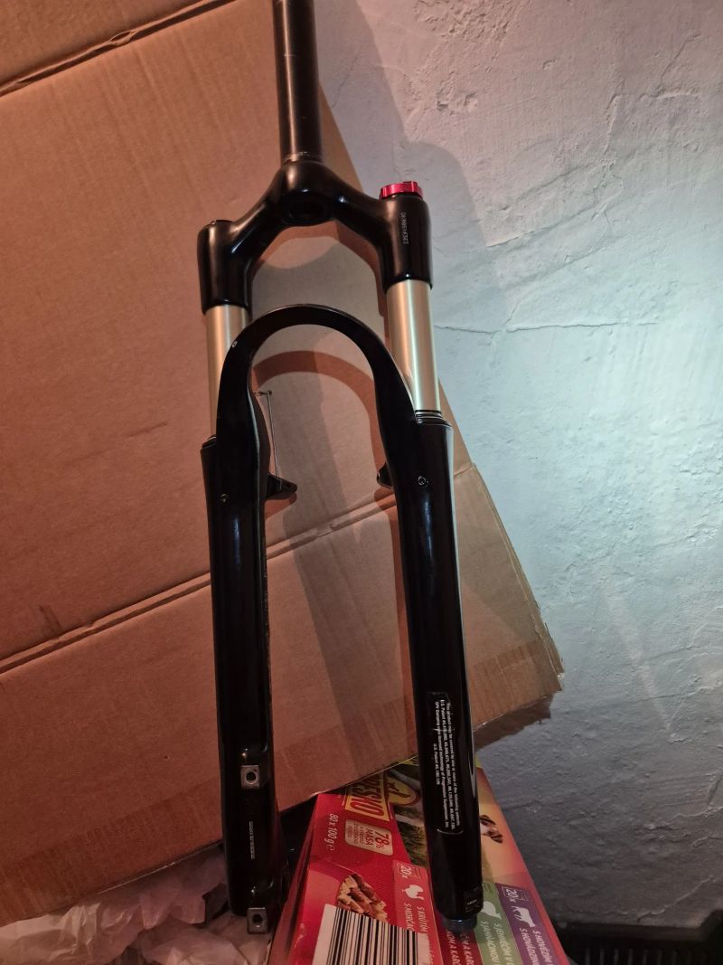 Manitou Skareb 26 air