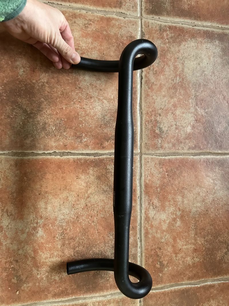 Řidítka Specialized 420 mm