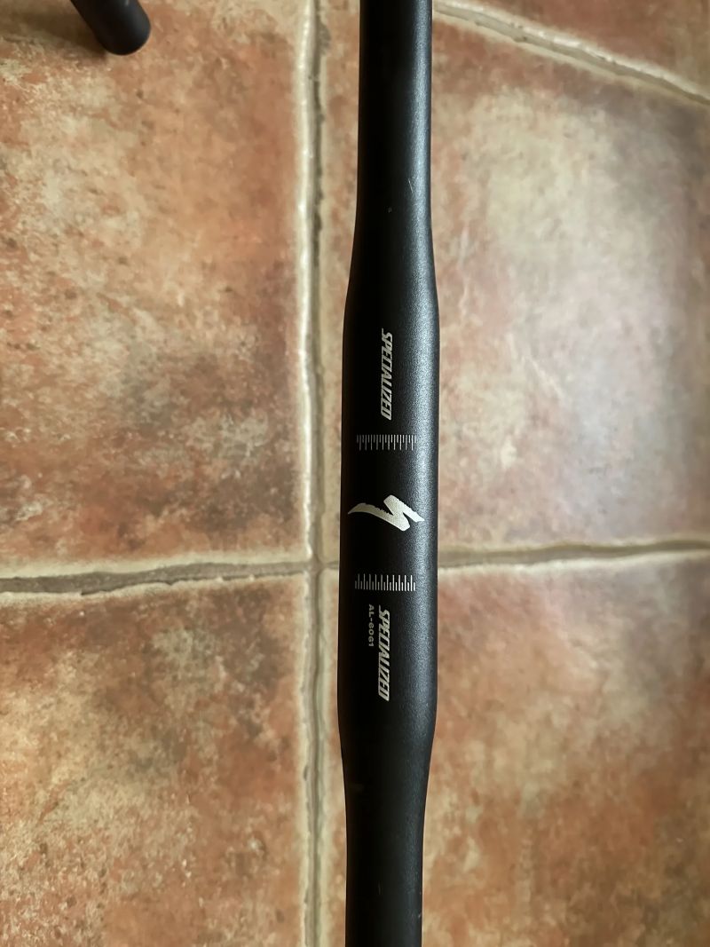 Řidítka Specialized 420 mm