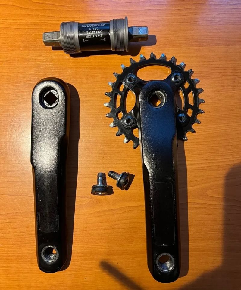 kliky SAMOX z převodníkem 28z + 4 hran střed 