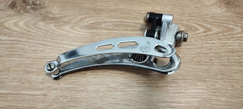 Prodám sadu dílú Campagnolo Super record