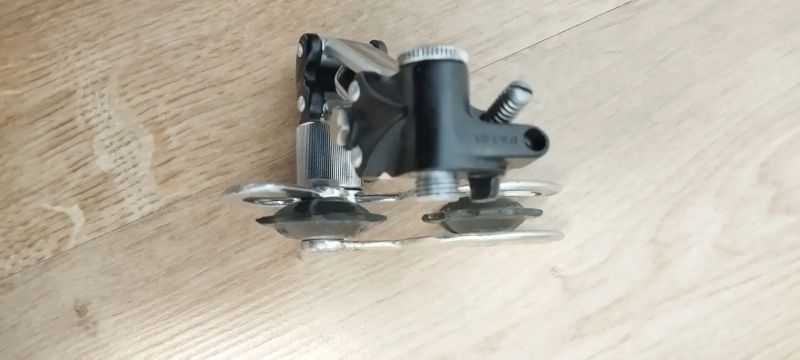 Prodám sadu dílú Campagnolo Super record