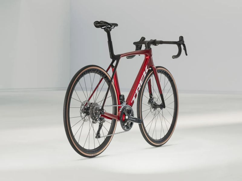 Trek Madone SL 6, 105 Di2, karbon kola (M)
