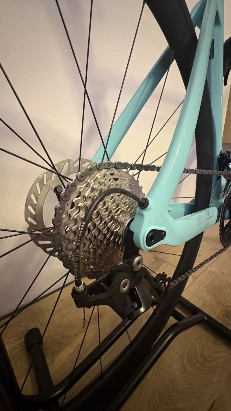 Bianchi OLTRE RACE SHIMANO 105
