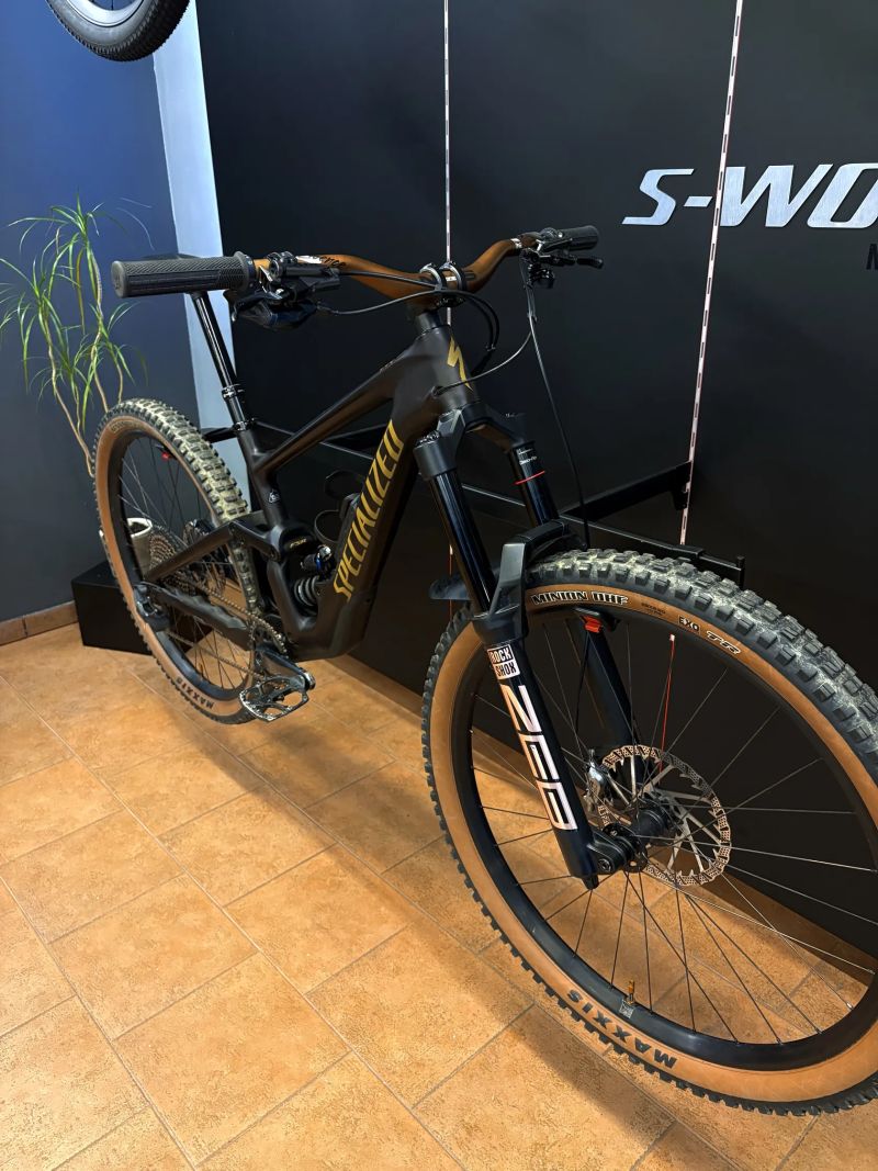 Kolo Specialized Enduro Comp S3