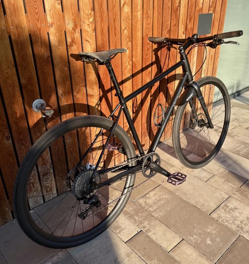 Gravel/fitness..Specialized Sequoia...flatbar