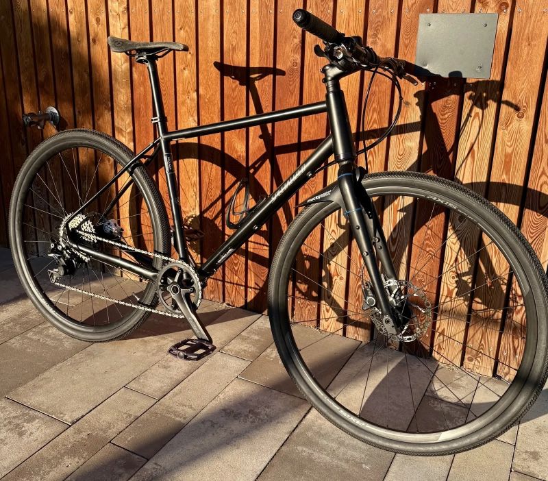 Gravel/fitness..Specialized Sequoia...flatbar