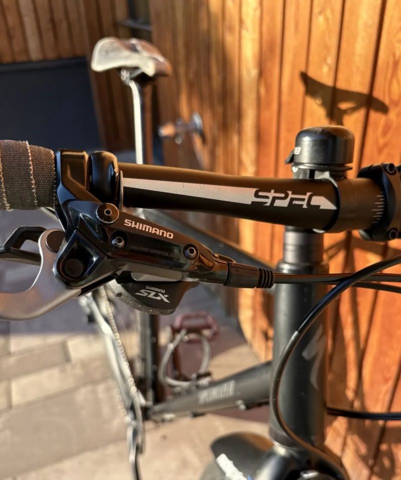 Gravel/fitness..Specialized Sequoia...flatbar