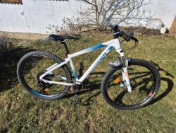Rockrider ST900, velikost S, 27,5", bílé