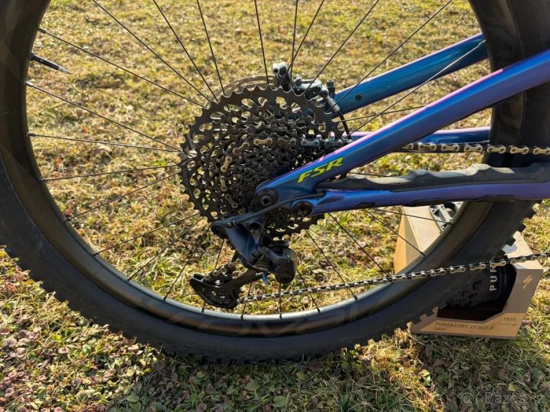 Specialized Celo Karbonové Kolo Specialized Stumpjumper 2018