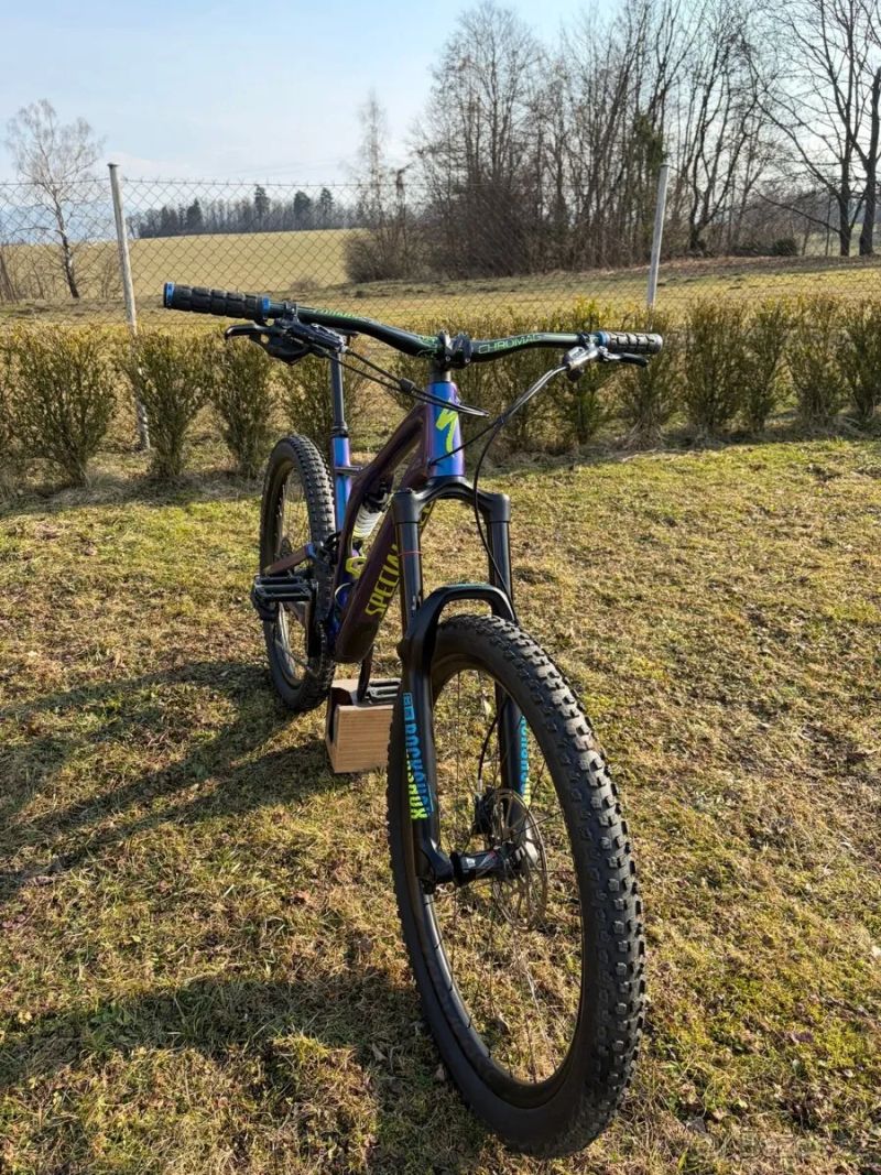 Specialized Celo Karbonové Kolo Specialized Stumpjumper 2018