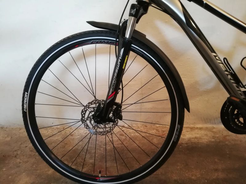 Prodám dámské kolo Merida Crossway 100
