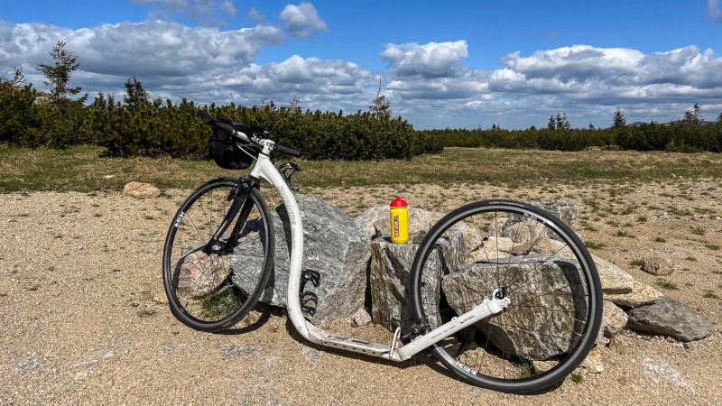 Koloběžka Kickbike Mark I 28 x 28