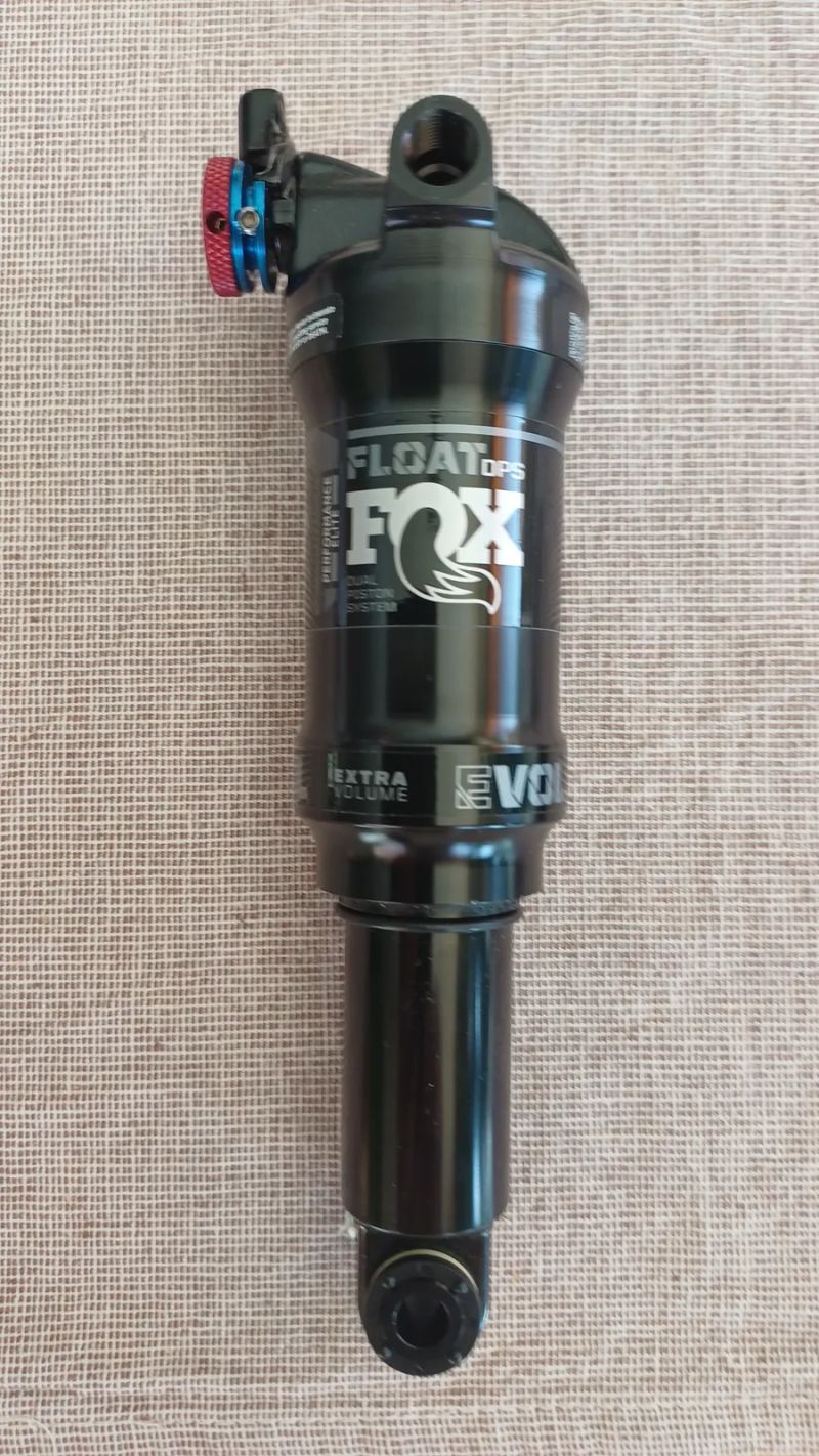 Tlumič Fox FLOAT DPS EVOL TRUNNION 165/45, remote lock 3 pos.