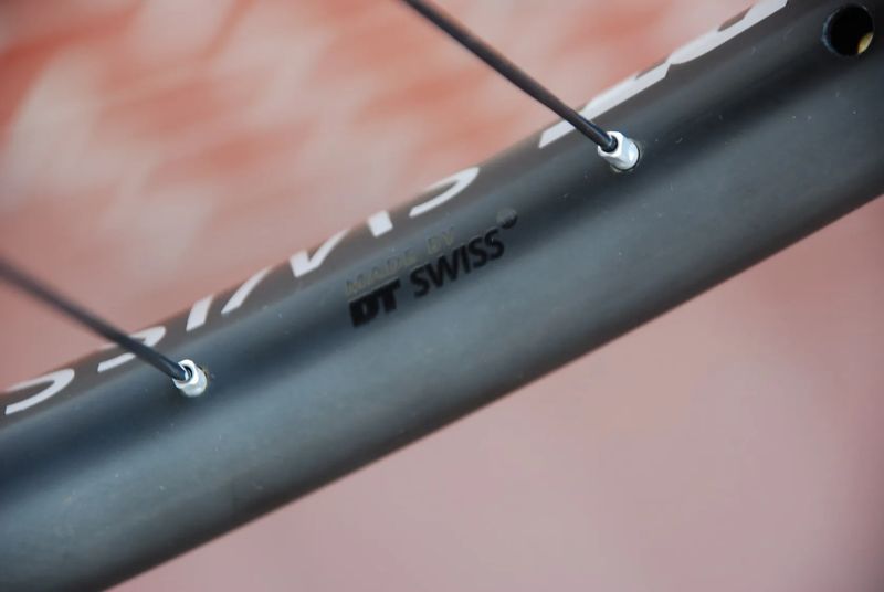 29" KARBONOVÁ KOLA DT SWISS XRC 1200 25mm Boost Bontrager Pro Ořech XD - STAV NOVÝCH