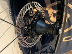 Campagnolo Bora Ultra WTO 45 C23 DB Matte Black, N3W - nejetá, nový model s 23mm vnitřní šířkou