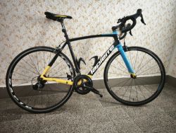 Karbonová silnička Lapierre