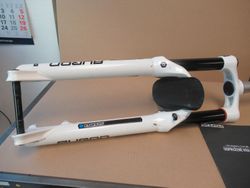 SR Suntour AURON PCS