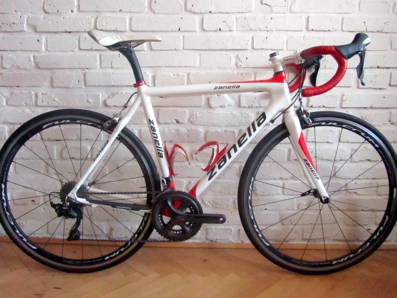 ZANELLA na Shimano ULTEGRA/105, 52 cm. 1ROK ZÁRUKA