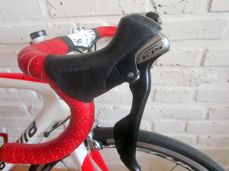 ZANELLA na Shimano ULTEGRA/105, 52 cm. 1ROK ZÁRUKA