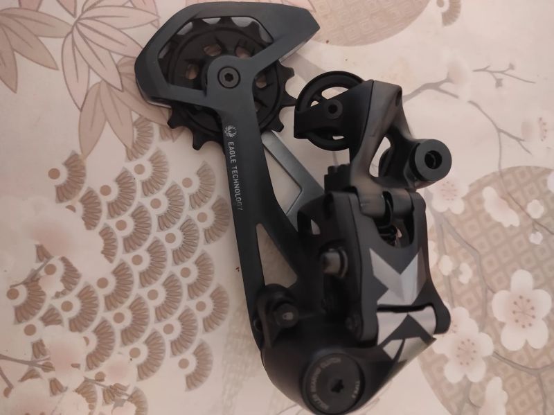 Prodám přehazovačku a řazení sram x01 lunar EAGLE 12 s