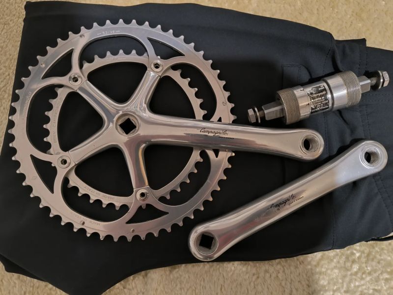 Campagnolo Record kliky s osou 