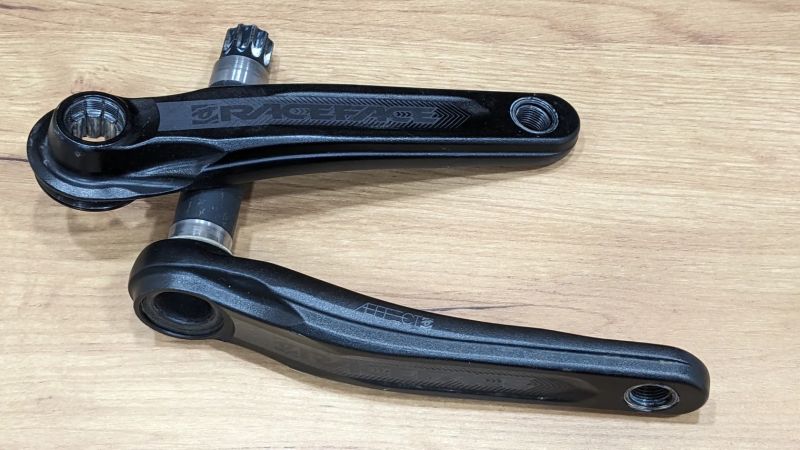 RACE FACE kliky AEFFECT 170mm