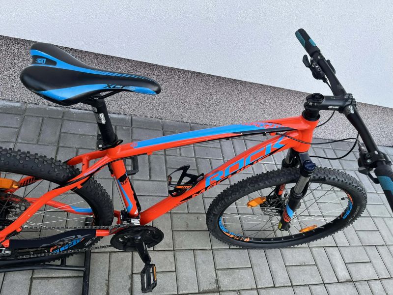 Horské kolo RockMachine vel.L 27,5